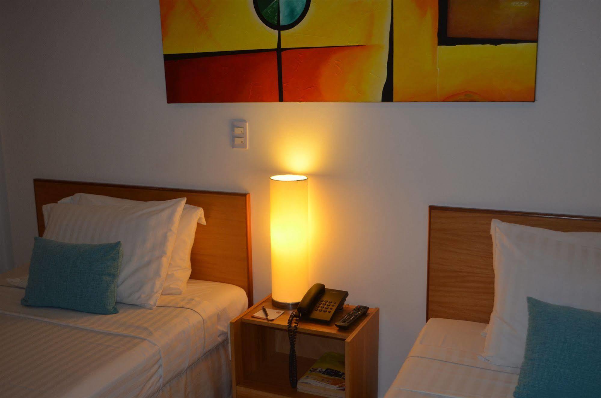 Basic Hotel Centenario By Hoteles Ms Cali Exterior photo